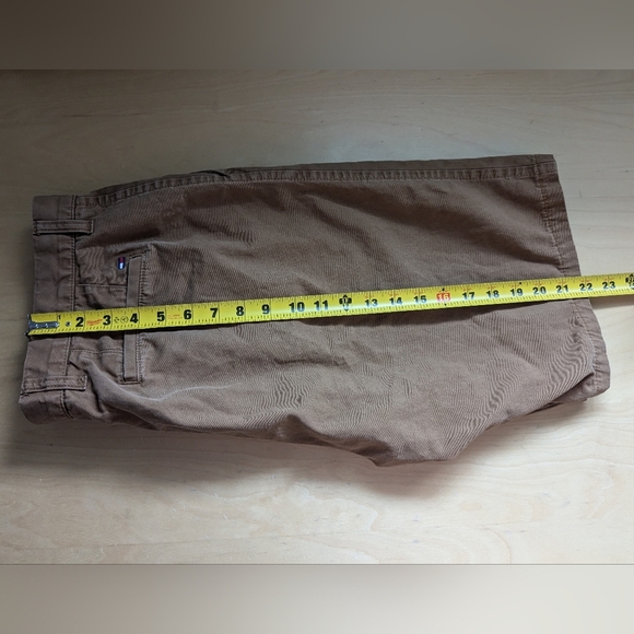 TOMMY HILFIGER Classic Fit Men Short Size 36x34 100% Cotton - Picture 9 of 9